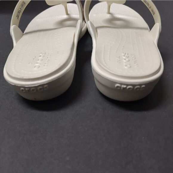 Crocs Sanrah Metalblock rose gold oyster white flat comfort sandals - Picture 4 of 6